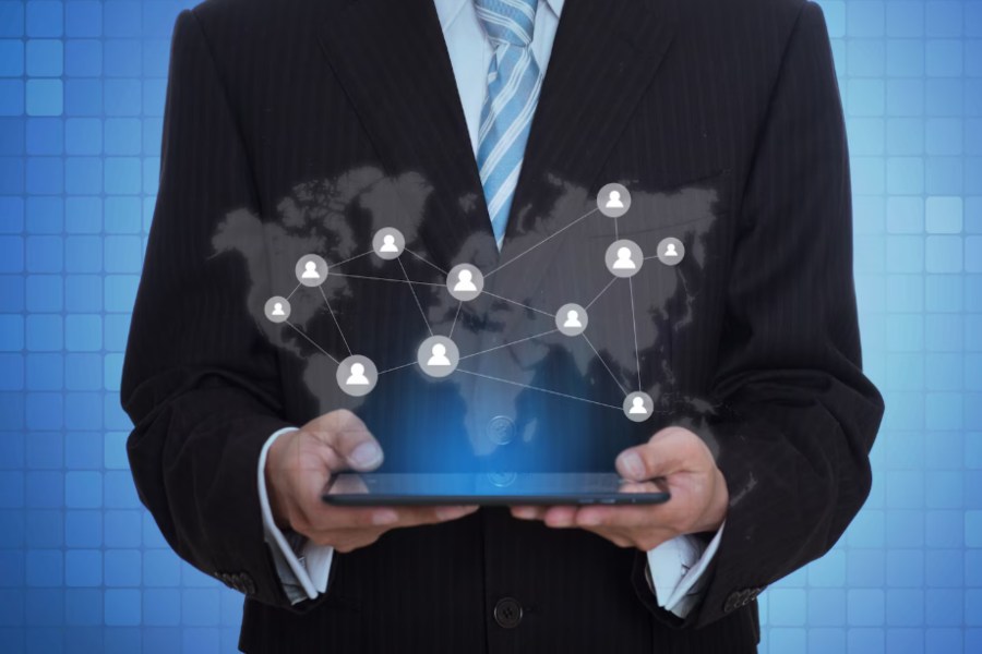 How Organizations Manage Trust Signals Online