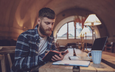How Social Media Managers Can Humanize AI Content Before Publishing